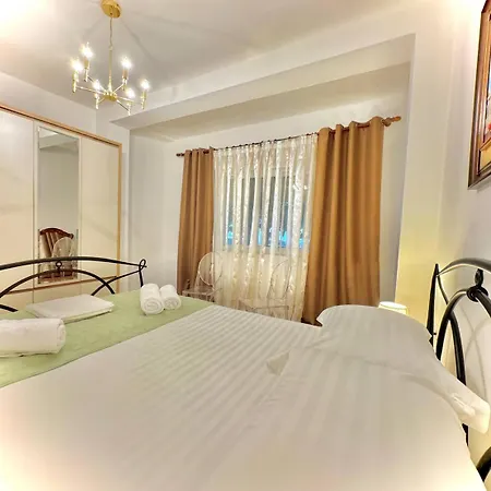 Garden Apartamento Tirana
