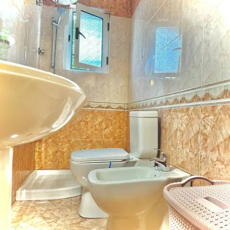 Garden Apartamento Tirana